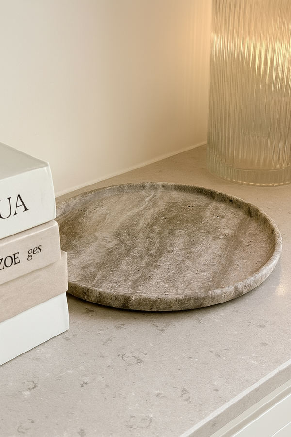 Round Tray - Veincut Silver Travertine
